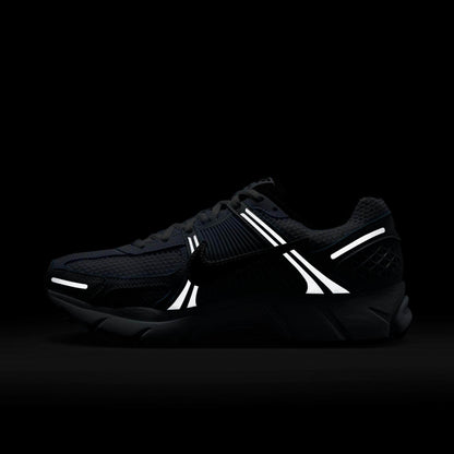 Nike Zoom Vomero 5 - Women's